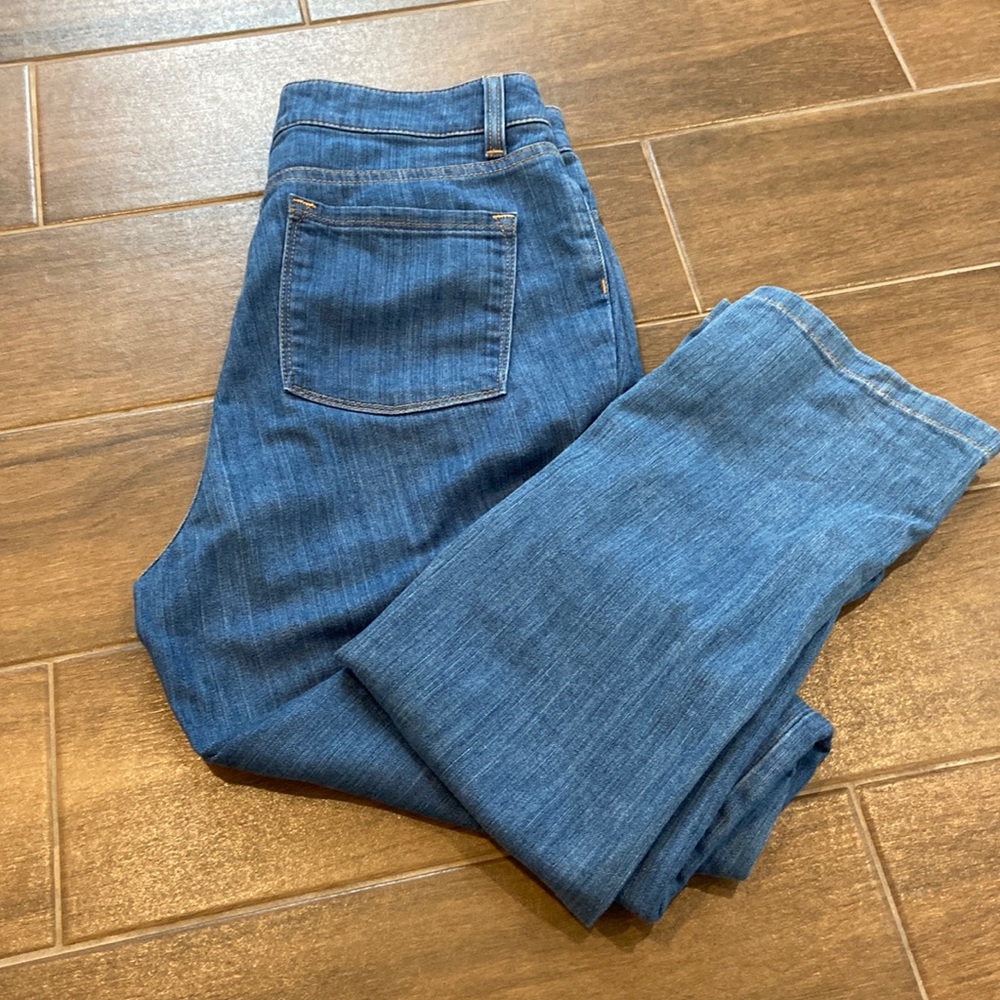 straight leg jeans